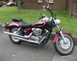 Click on this photo of the Yamaha XVS250 Dragstar to enlarge... for sale at Motoport  - if this photo is missing try refreshing the page if the photo still doesn't appear this vehicle might be already sold in which case please contact the dealer