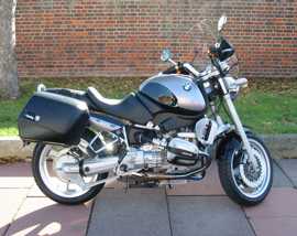 Click on this photo of the BMW R1100R to enlarge... for sale at Motoport Eastbourne Eastbourne - if this photo is missing try refreshing the page if the photo still doesn't appear this vehicle might be already sold in which case please contact the dealer